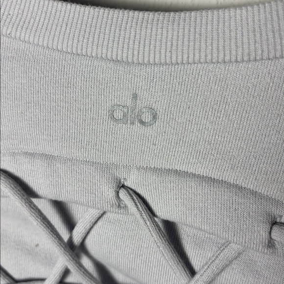 Alo Yoga Hook Up Sweatshirt Dove Gray - Picture 4 of 4